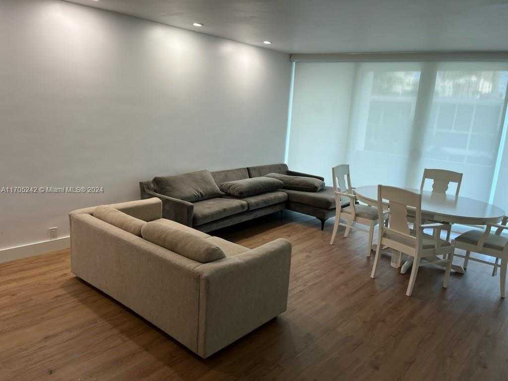 Small Image of 10210 COLLINS AVE #306, Bal Harbour Number 7