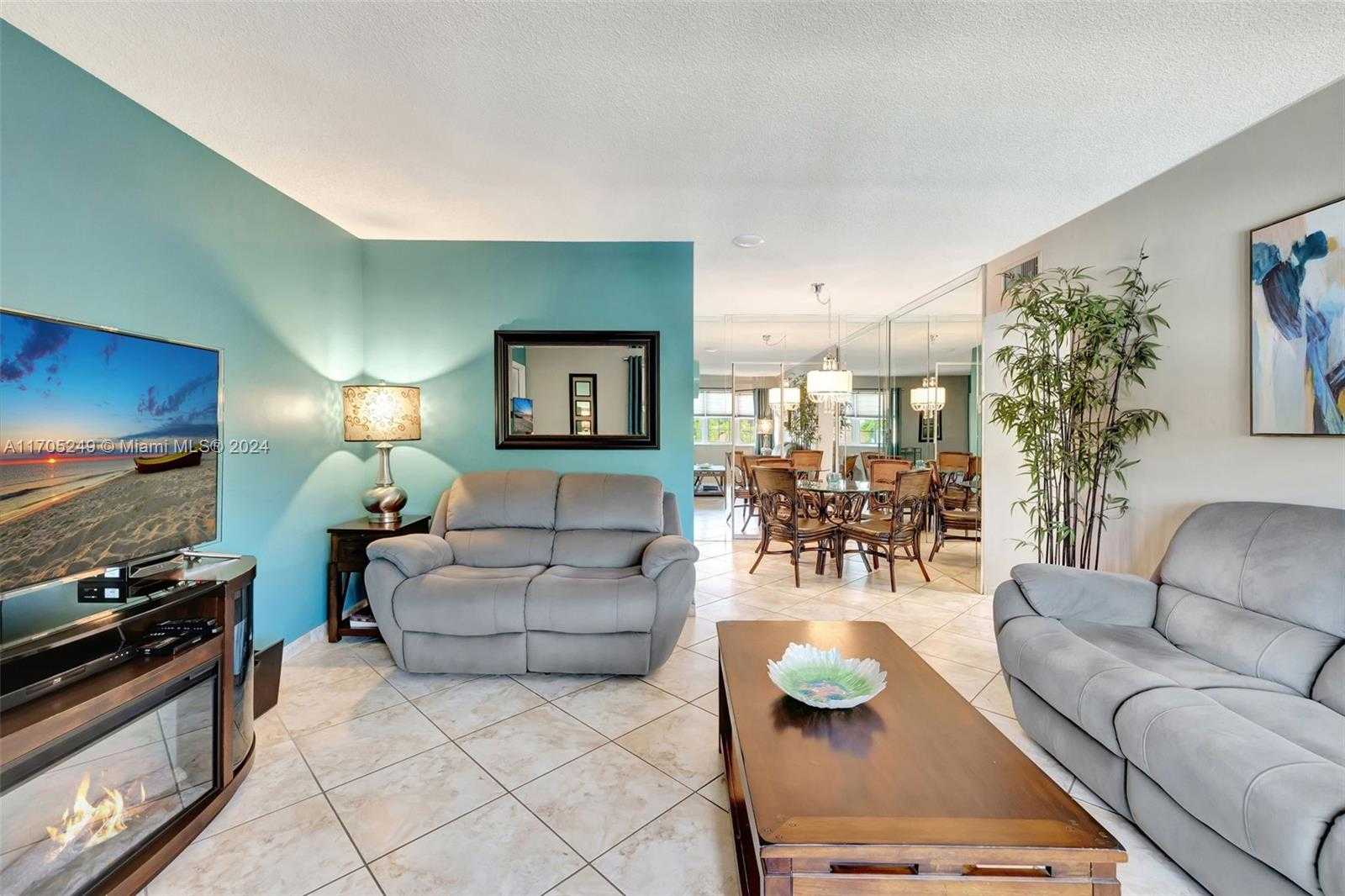 Small Image of 221 SOUTH EAST 9TH AVE #211, Pompano Beach Number 4