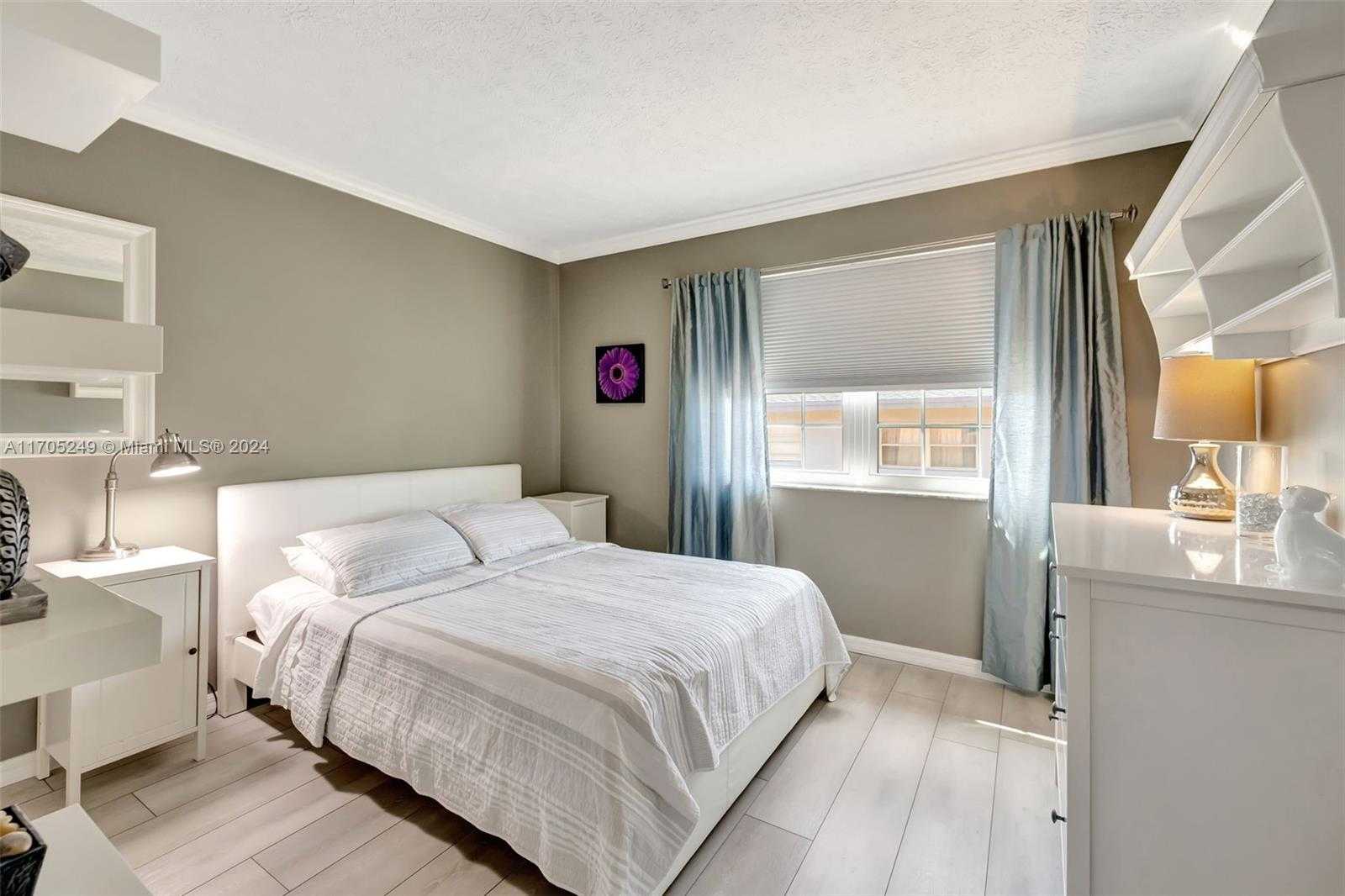 Small Image of 221 SOUTH EAST 9TH AVE #211, Pompano Beach Number 7