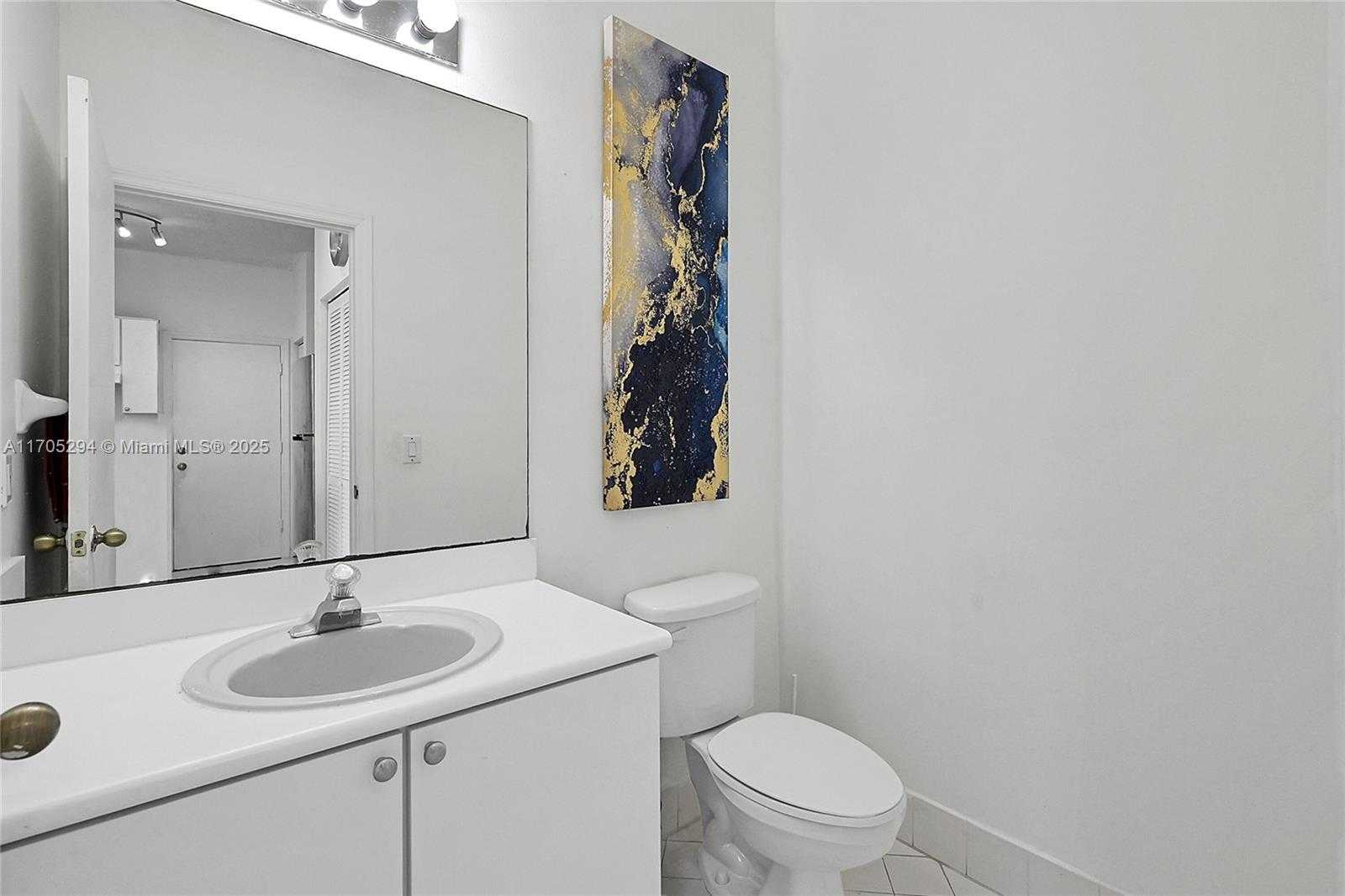 Small Image of 2011 SOUTH WEST 103RD TER, Miramar Number 14