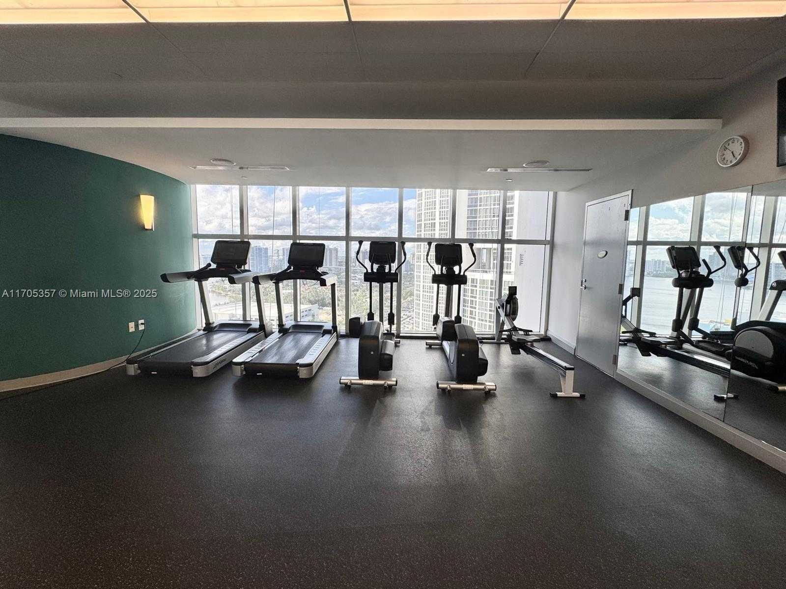 Small Image of 18101 COLLINS AVE #1906, Sunny Isles Beach Number 27