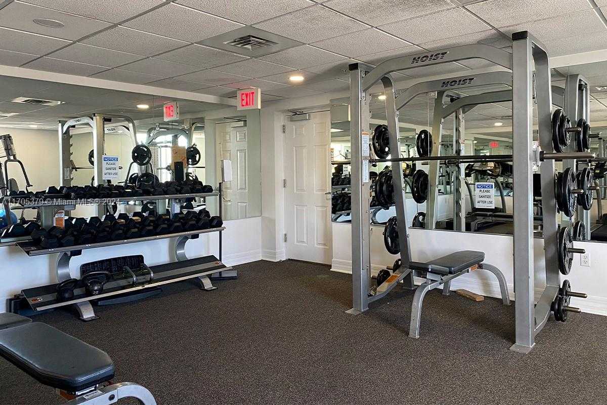 Small Image of 900 SOUTH WEST 8TH ST #1510, Miami Number 25