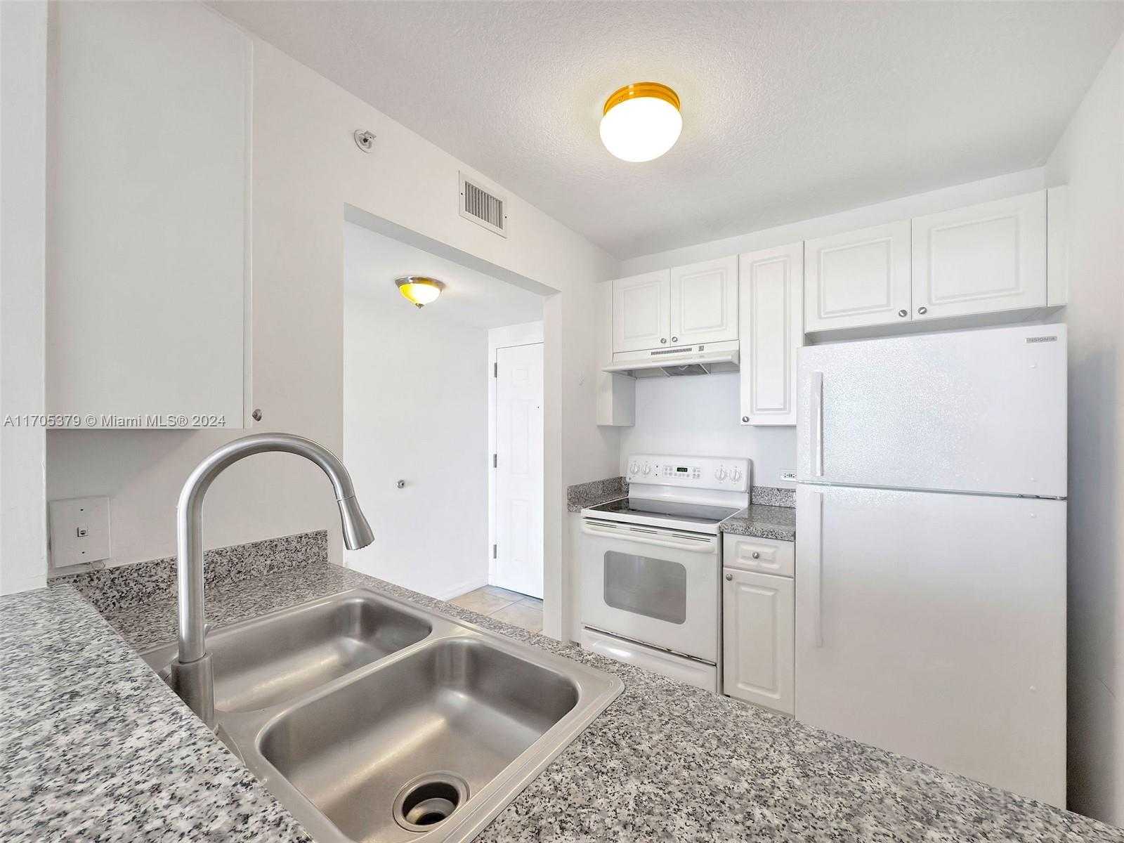 Small Image of 900 SOUTH WEST 8TH ST #1510, Miami Number 7