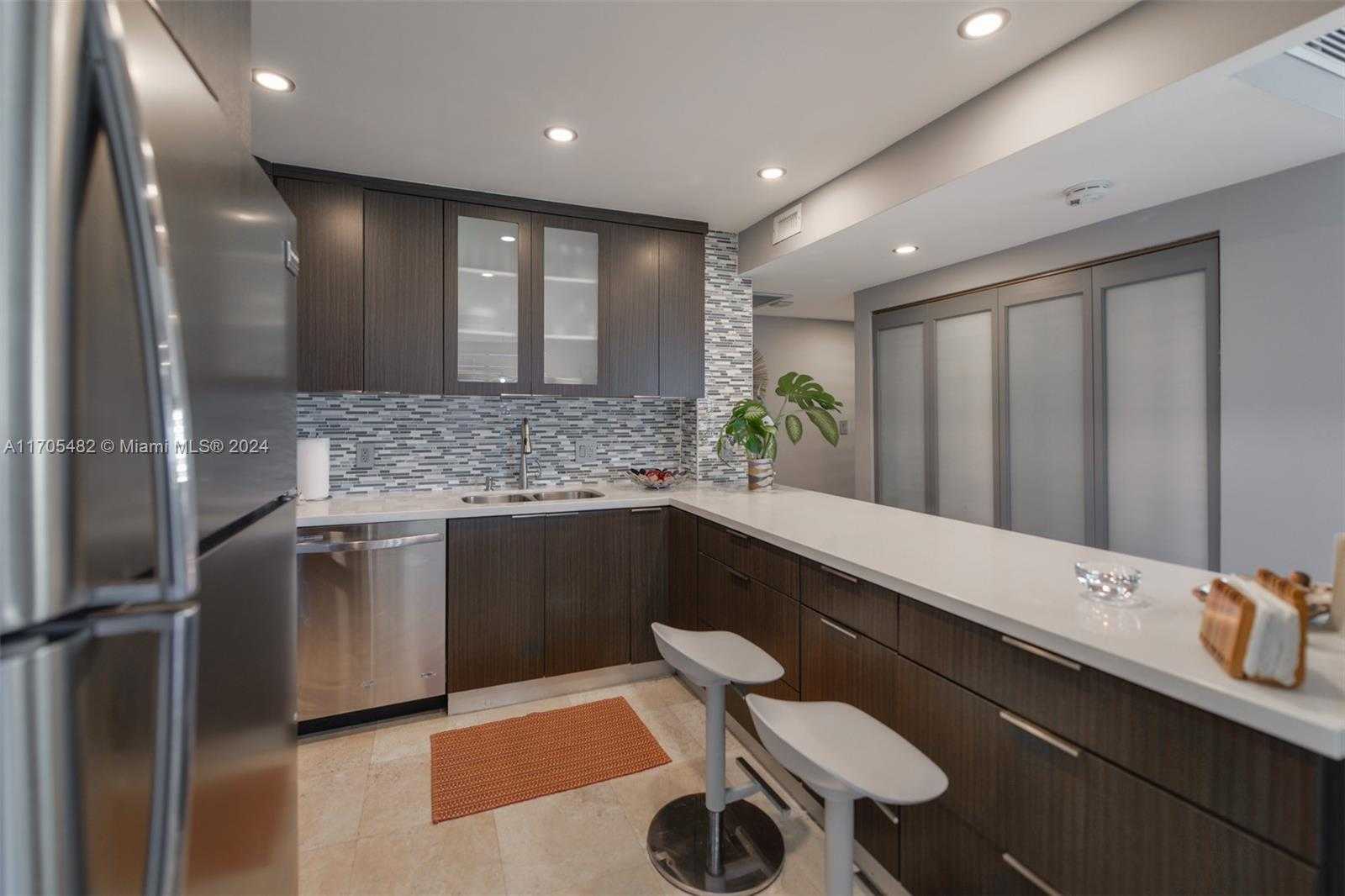 Small Image of 1980 SOUTH OCEAN DR #17F, Hallandale Beach Number 11