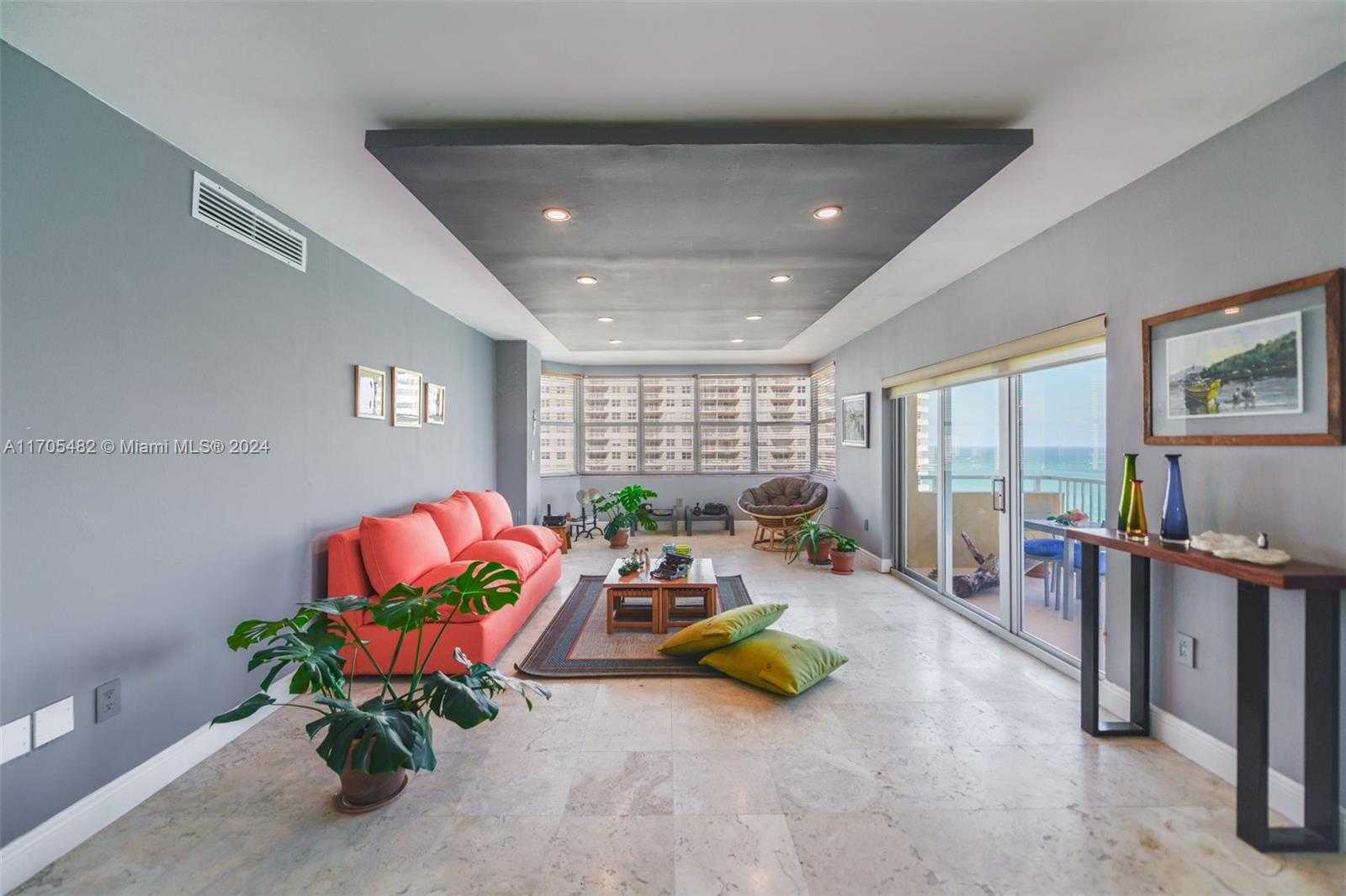 Small Image of 1980 SOUTH OCEAN DR #17F, Hallandale Beach Number 3