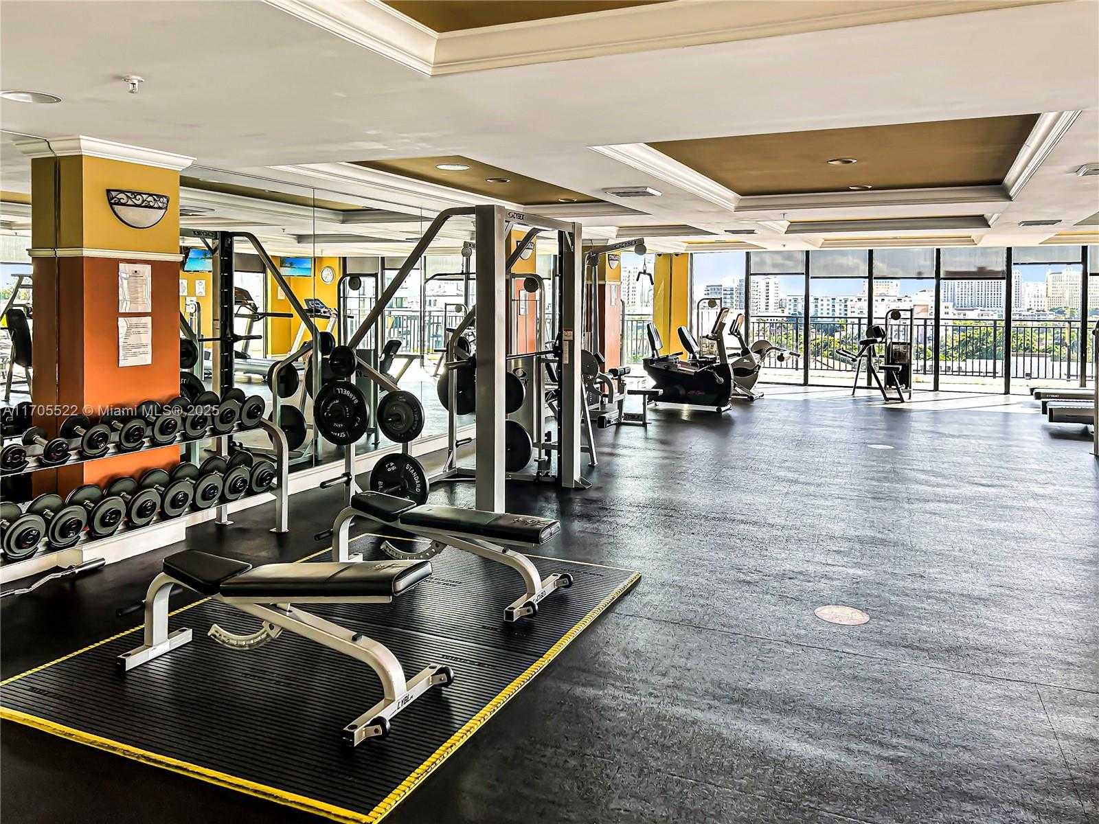 Small Image of 888 SOUTH DOUGLAS RD #915, Coral Gables Number 15