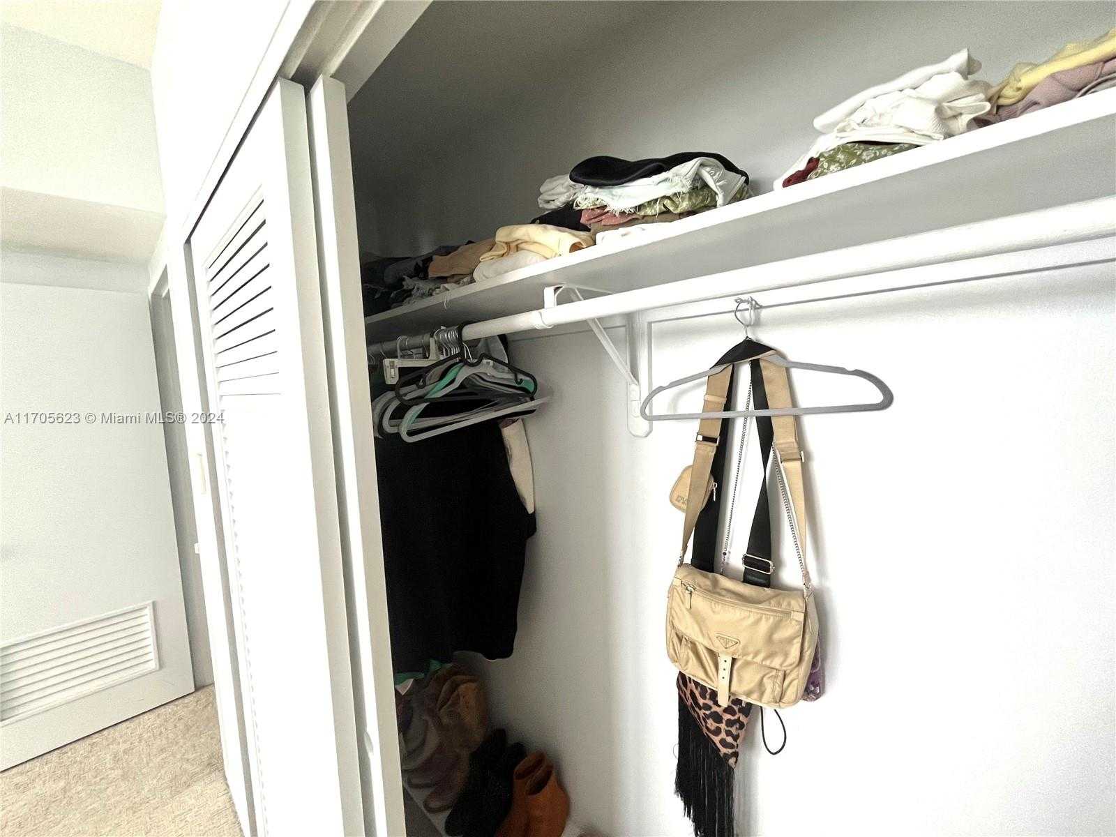 Small Image of 4747 COLLINS AVE #503, Miami Beach Number 12