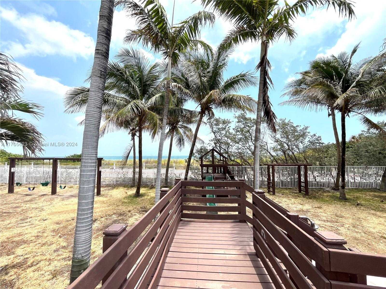 Small Image of 4747 COLLINS AVE #503, Miami Beach Number 18