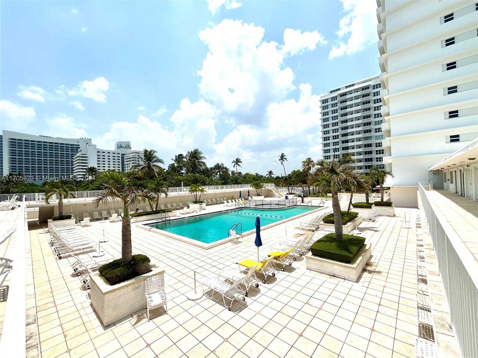 Small Image of 4747 COLLINS AVE #503, Miami Beach Number 25