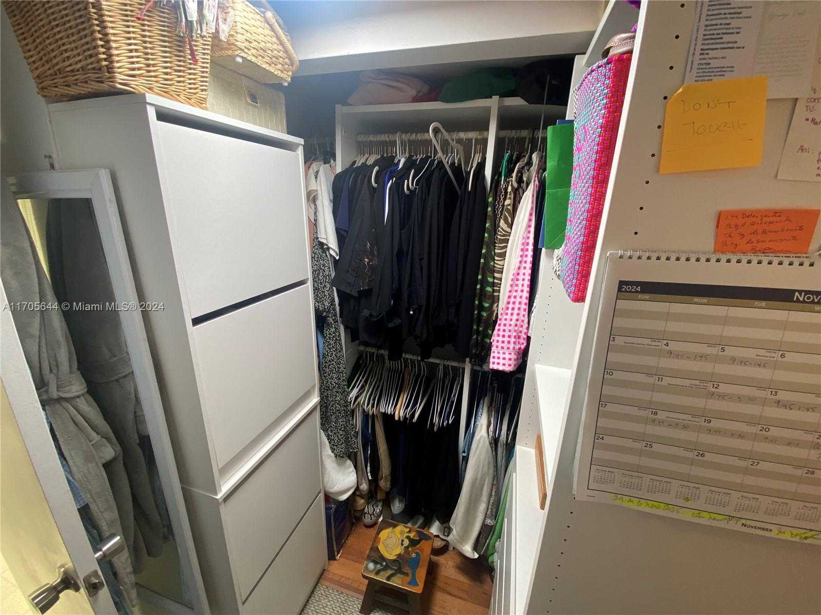 Small Image of 90 EDGEWATER DR #805, Coral Gables Number 22