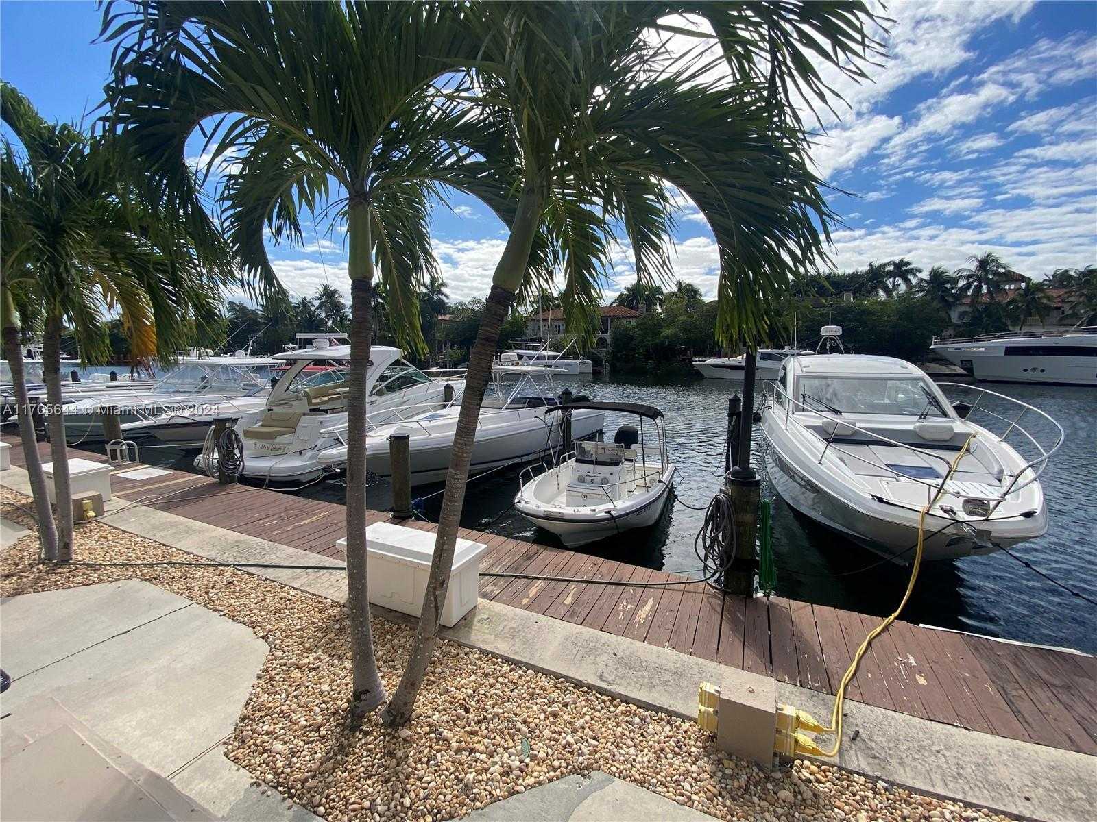 Small Image of 90 EDGEWATER DR #805, Coral Gables Number 51