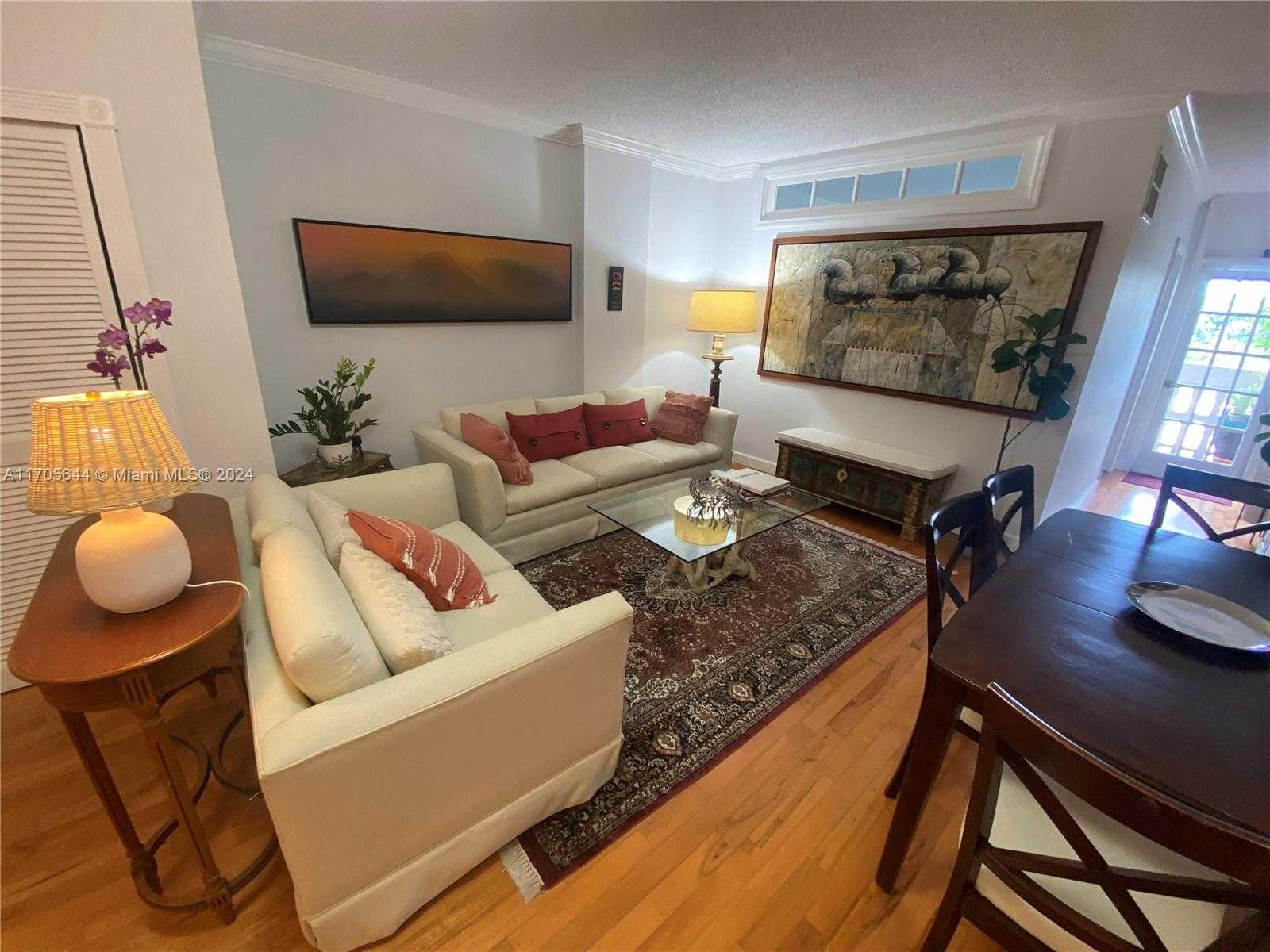Small Image of 90 EDGEWATER DR #805, Coral Gables Number 8