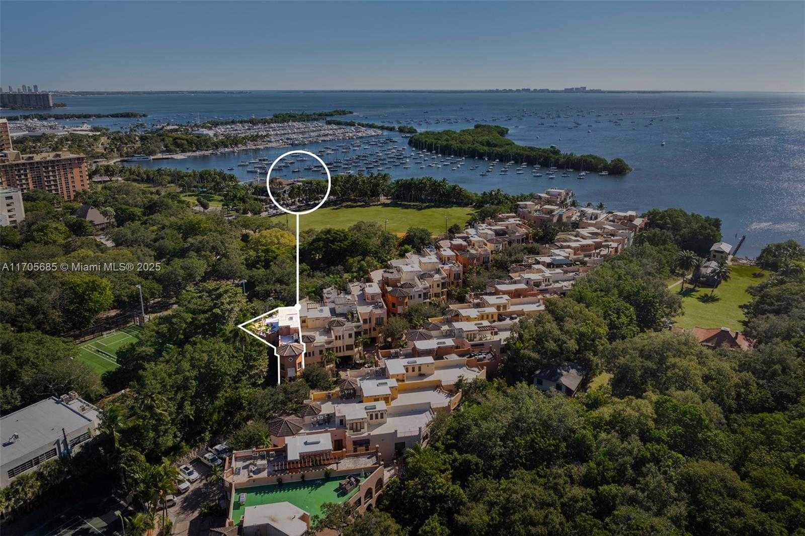 Small Image of 3471 MAIN HWY #1201, Coconut Grove Number 23