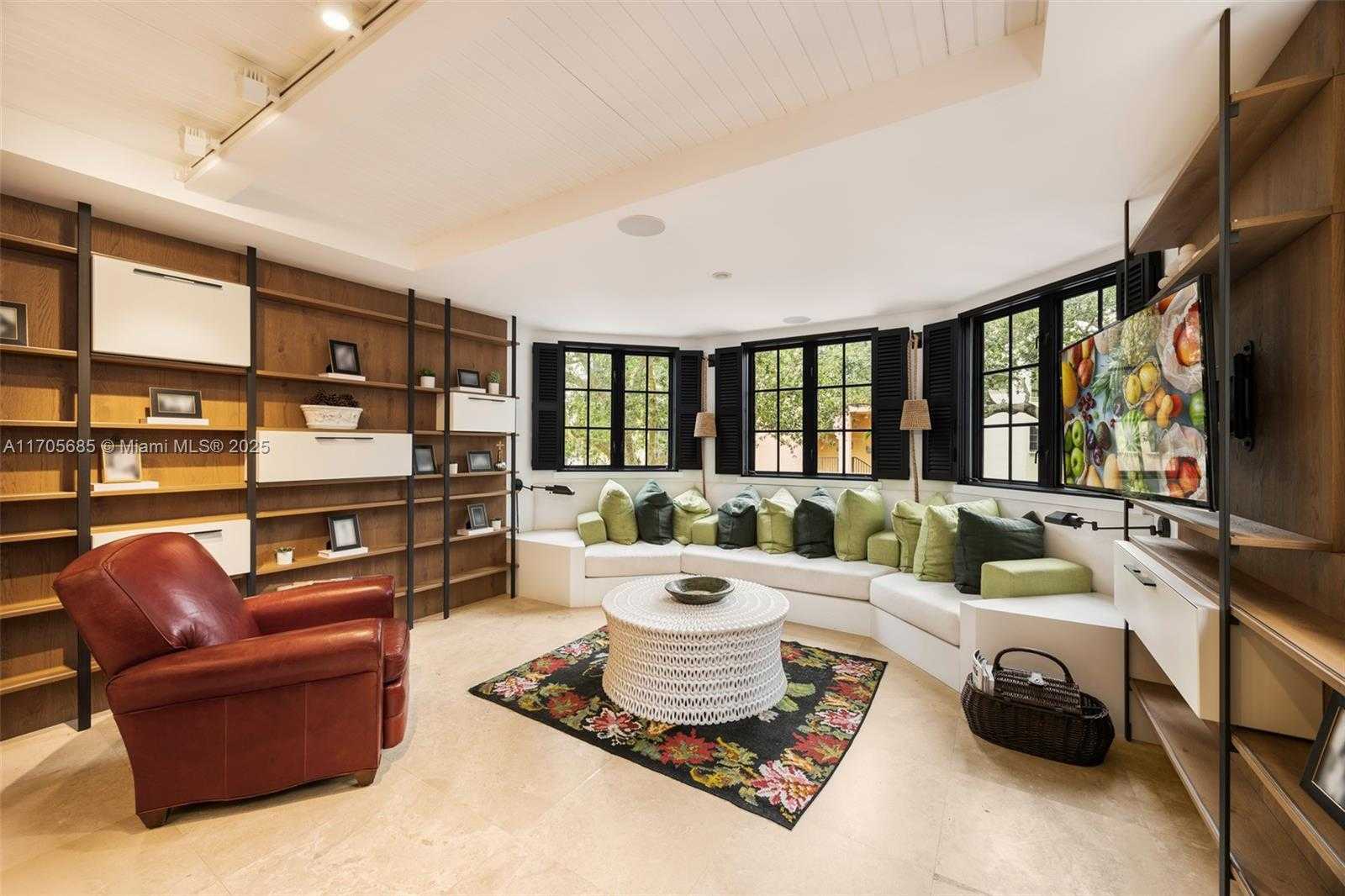 Small Image of 3471 MAIN HWY #1201, Coconut Grove Number 3
