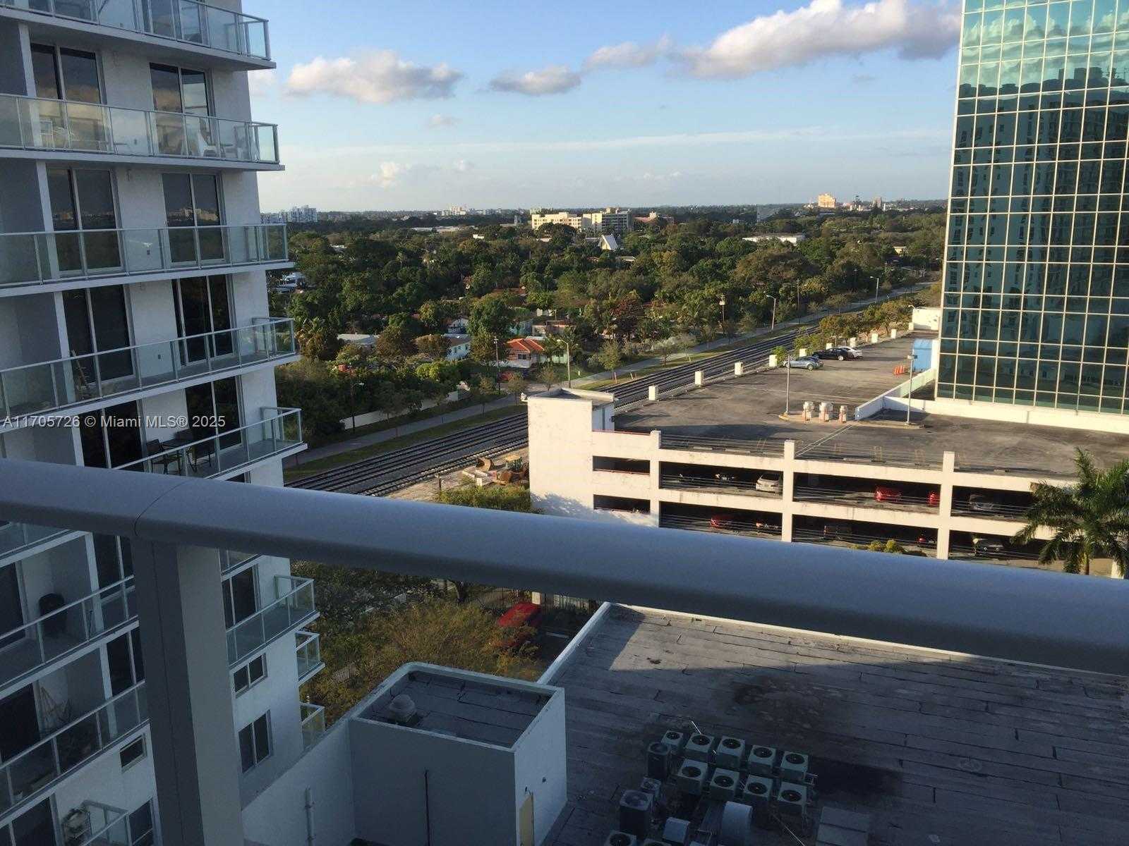 Small Image of 4250 BISCAYNE BLVD #1104, Miami Number 14
