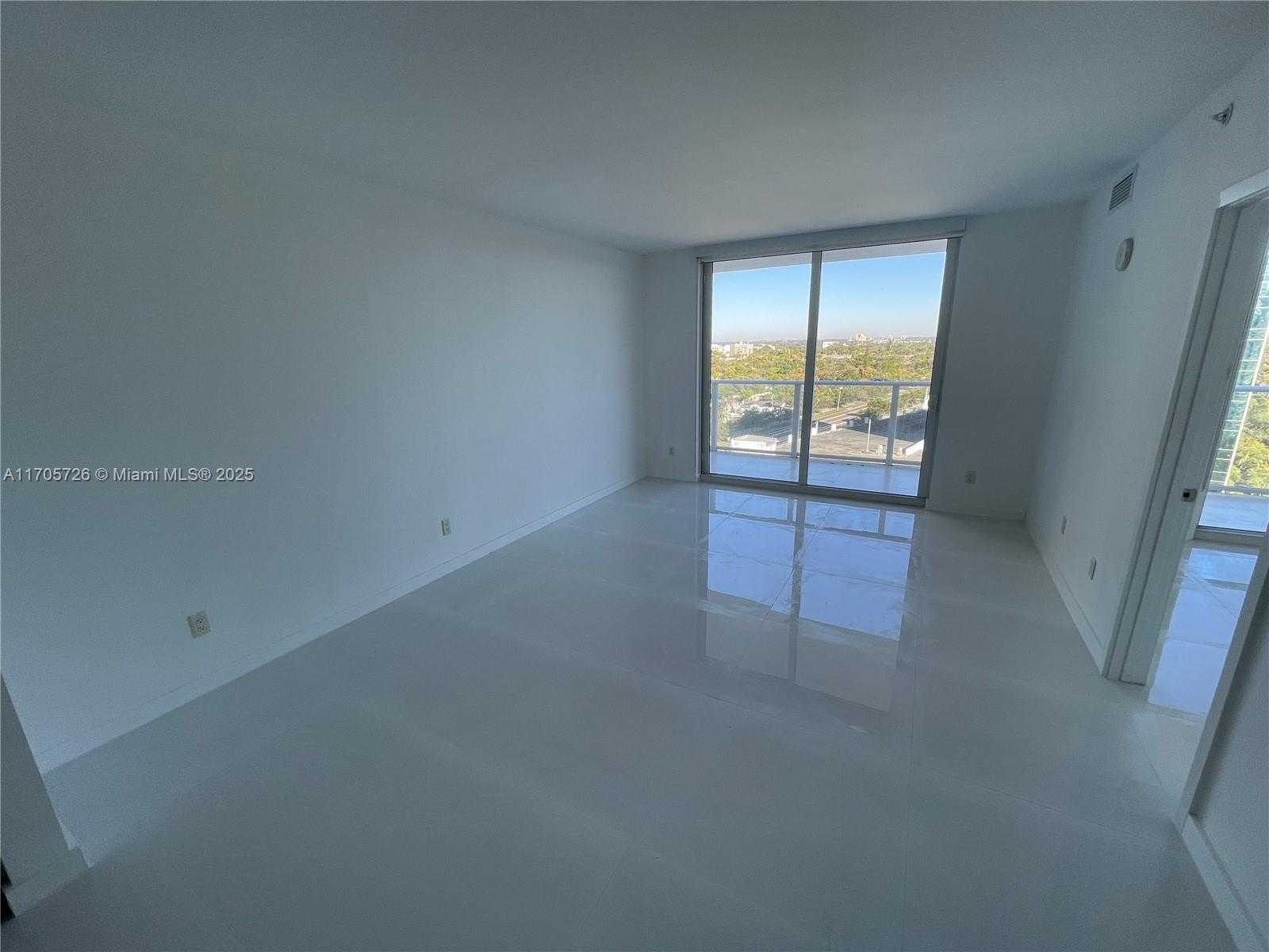 Small Image of 4250 BISCAYNE BLVD #1104, Miami Number 5