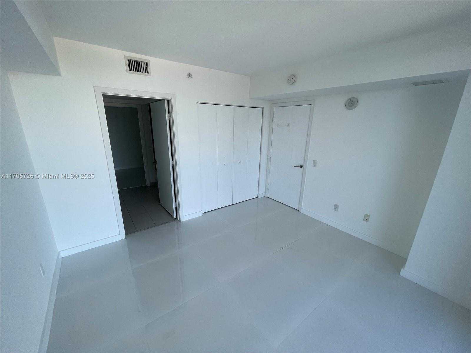 Small Image of 4250 BISCAYNE BLVD #1104, Miami Number 8