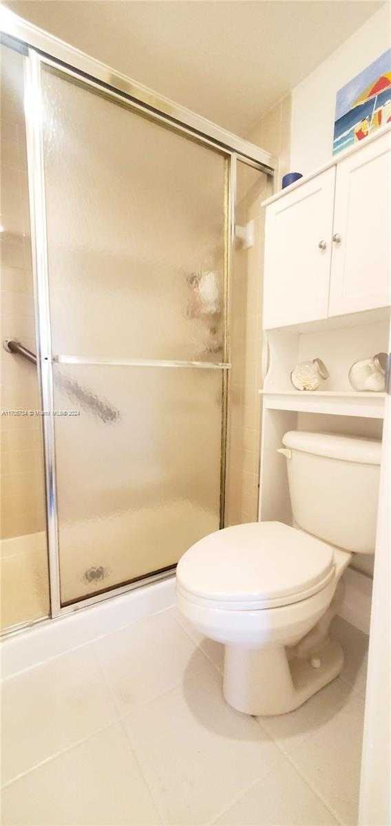 Small Image of 10304 SUNRISE LAKES BLVD #211, Sunrise Number 23