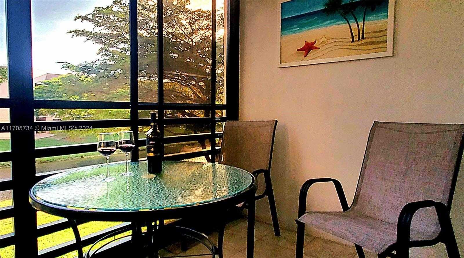 Small Image of 10304 SUNRISE LAKES BLVD #211, Sunrise Number 31