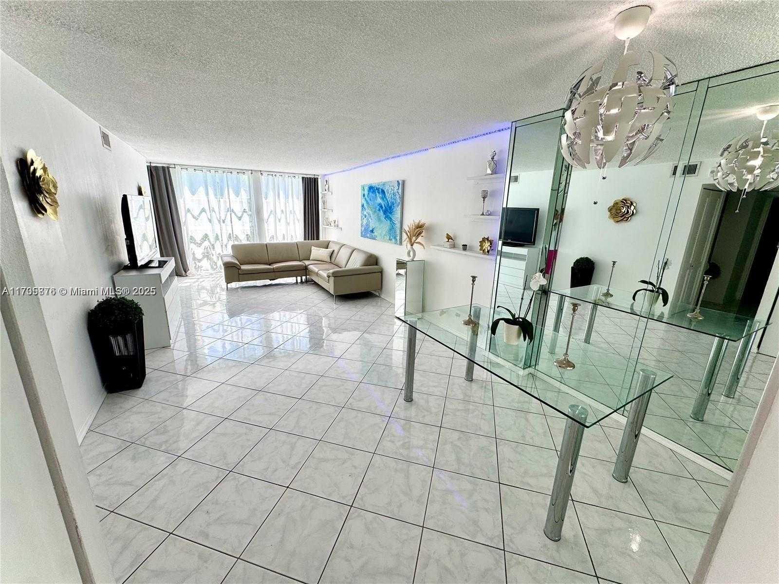 Small Image of 2101 ATLANTIC SHORES BLVD #108, Hallandale Beach Number 10