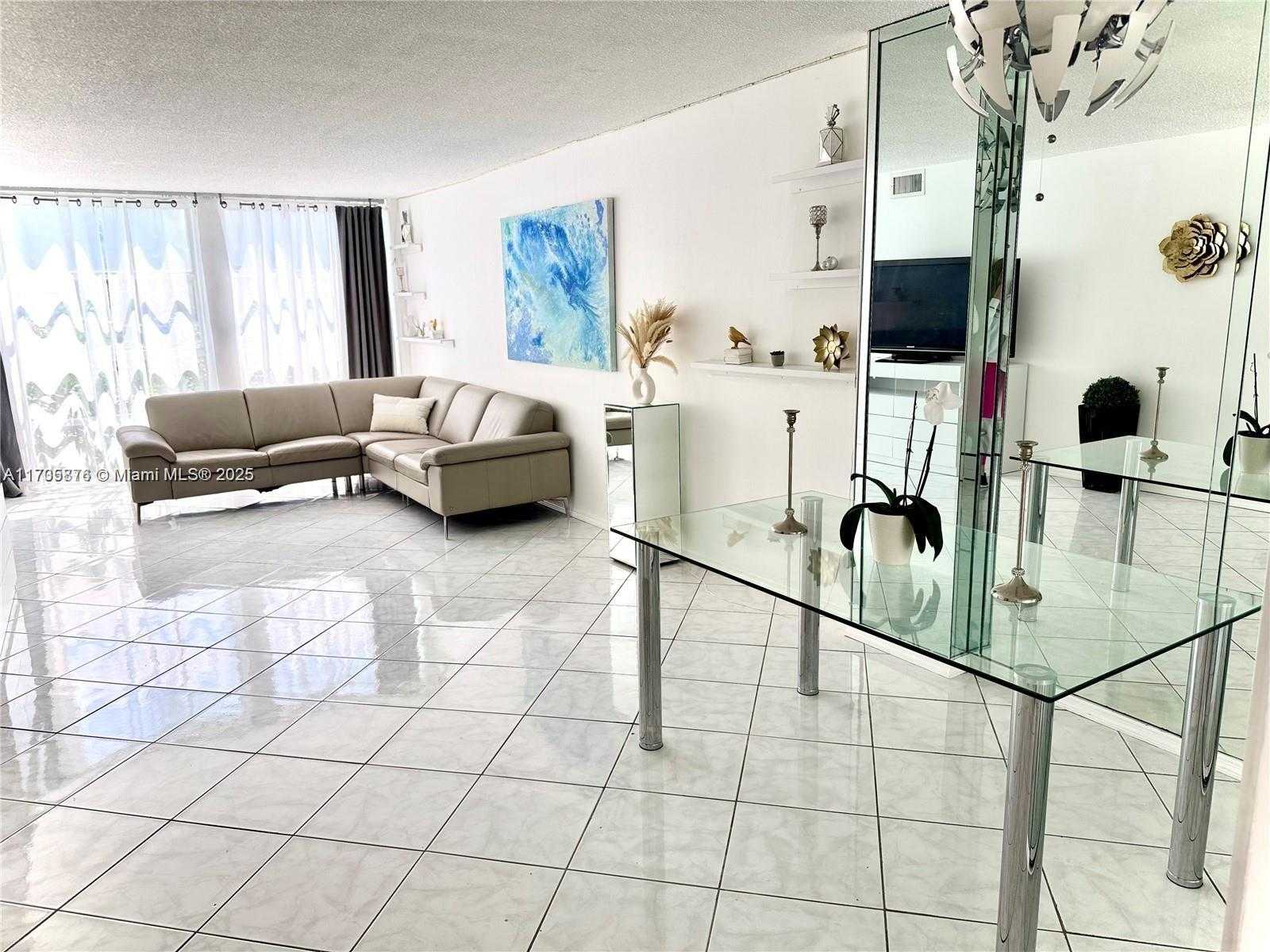 Small Image of 2101 ATLANTIC SHORES BLVD #108, Hallandale Beach Number 11
