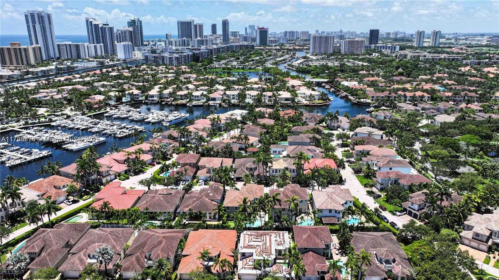Small Image of 2101 ATLANTIC SHORES BLVD #108, Hallandale Beach Number 32