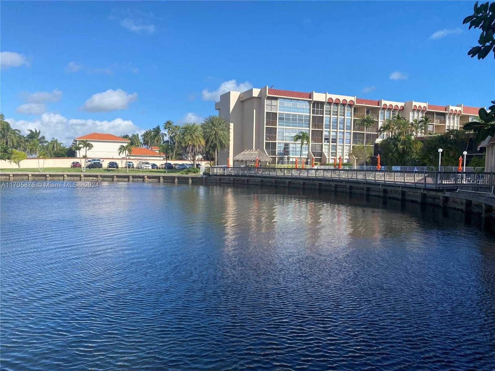 Small Image of 2101 ATLANTIC SHORES BLVD #108, Hallandale Beach Number 56