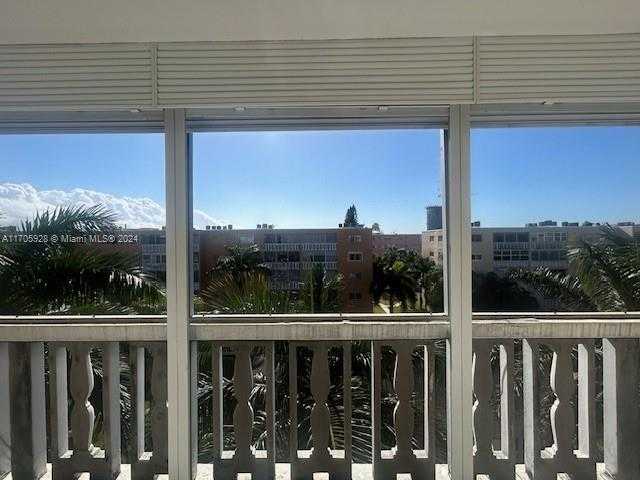 Small Image of 233 NORTH EAST 14TH AVE #508, Hallandale Beach Number 11