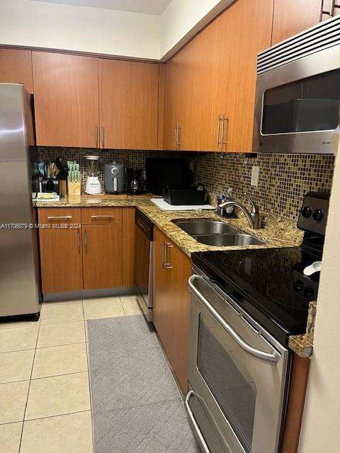 Small Image of 3300 NORTH EAST 192ND ST #302, Aventura Number 18