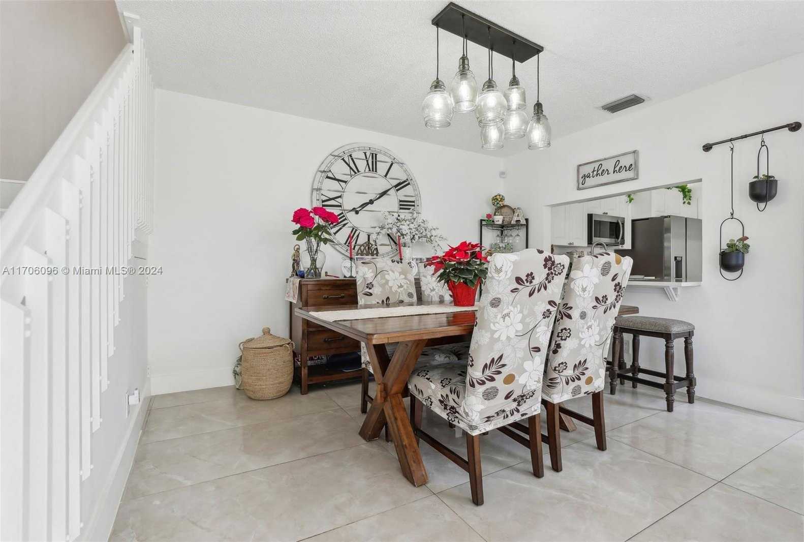 Small Image of 10949 MAINSAIL DR, Cooper City Number 10