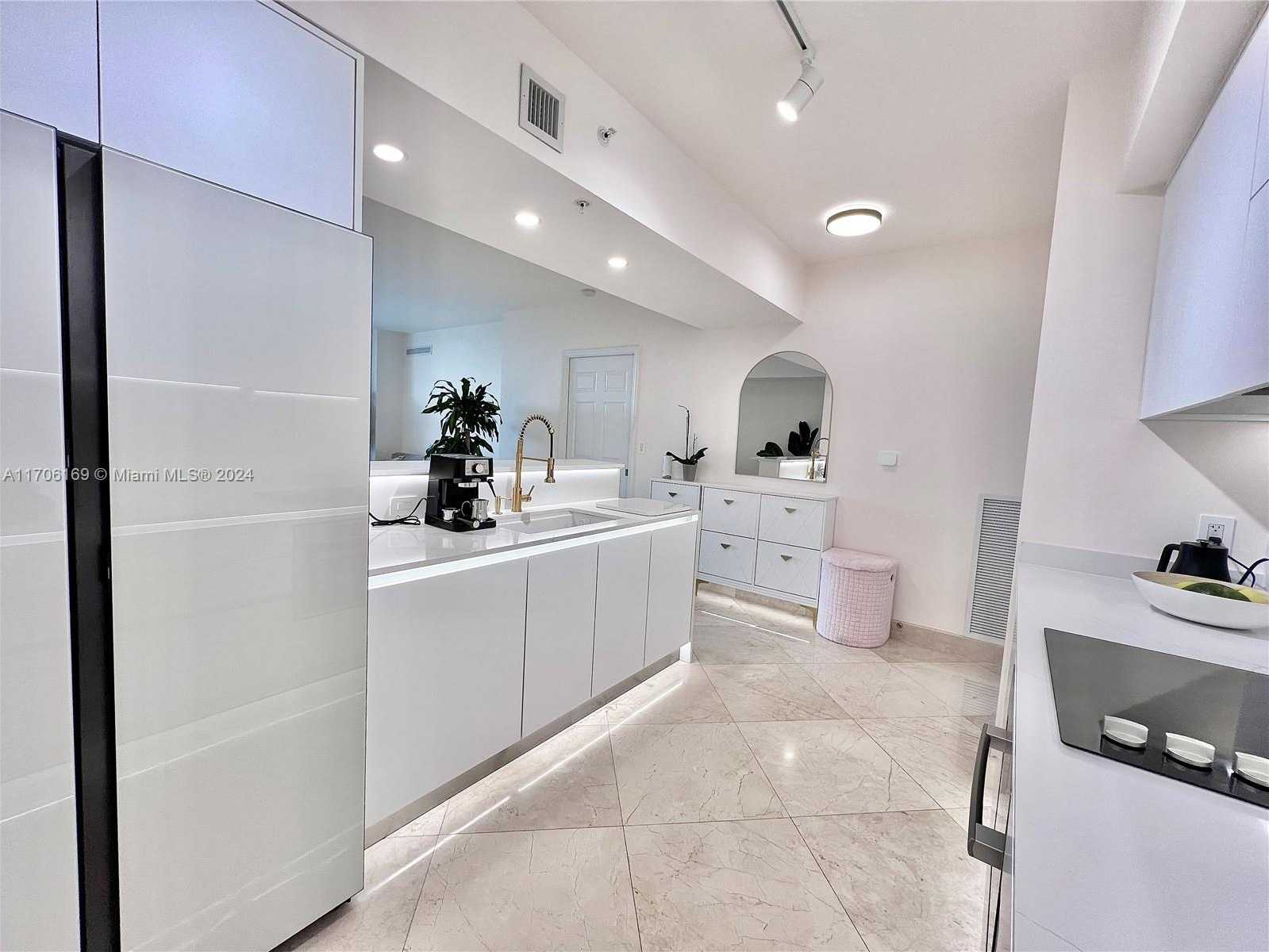 Small Image of 1755 EAST HALLANDALE BEACH BLVD #405E, Hallandale Beach Number 6