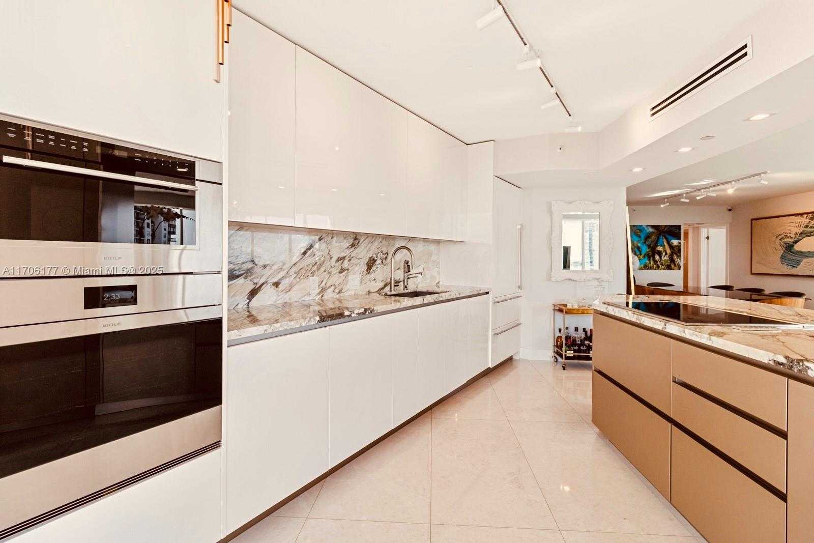 Small Image of 2127 BRICKELL AVE #1505, Miami Number 12