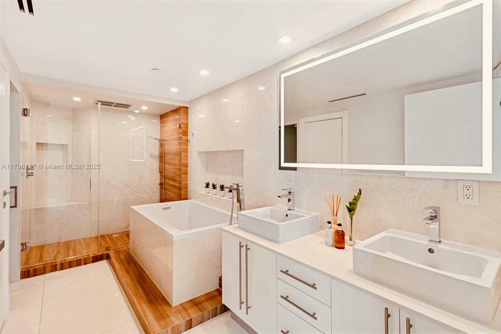 Small Image of 2127 BRICKELL AVE #1505, Miami Number 15