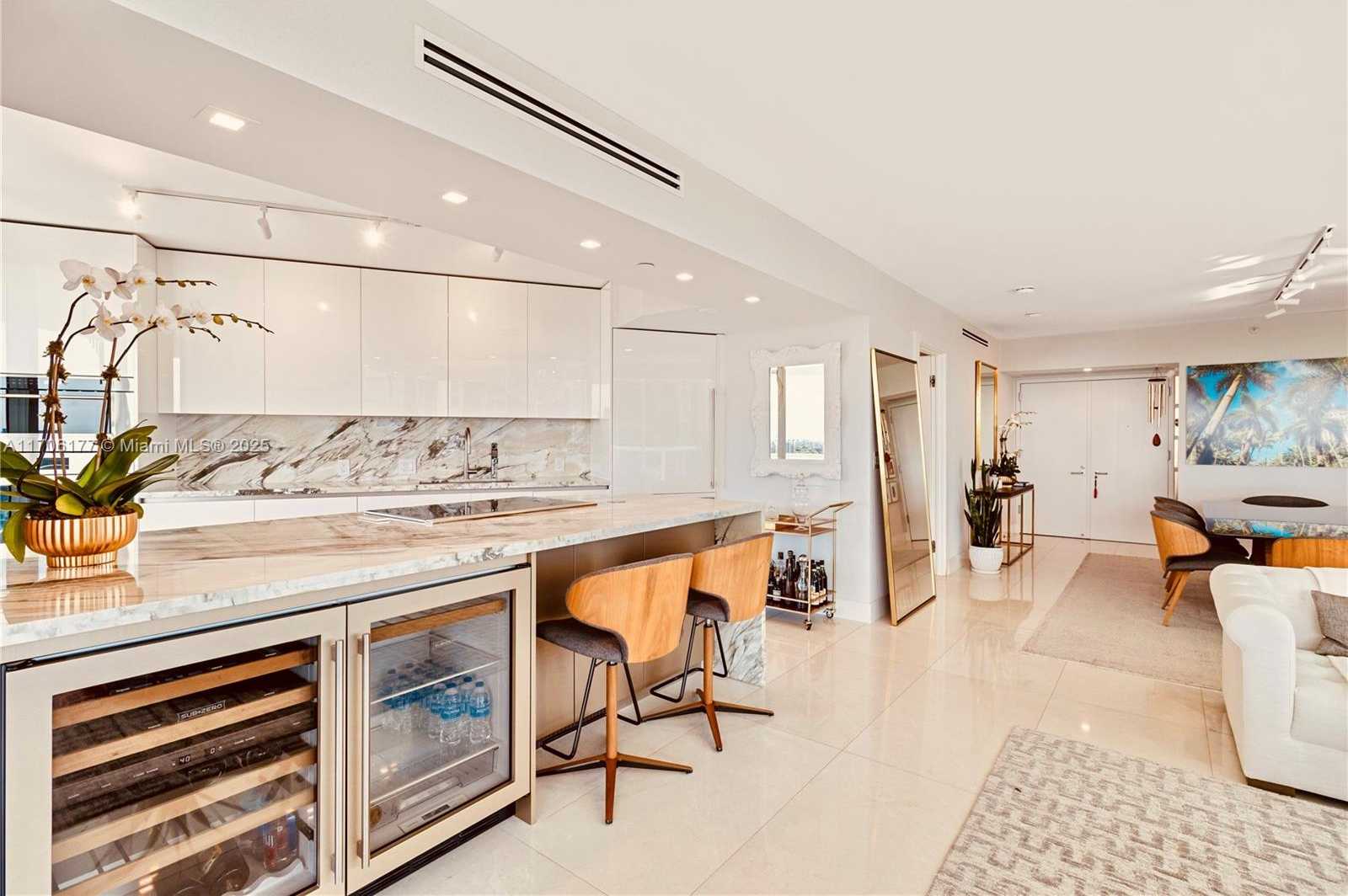 Small Image of 2127 BRICKELL AVE #1505, Miami Number 9