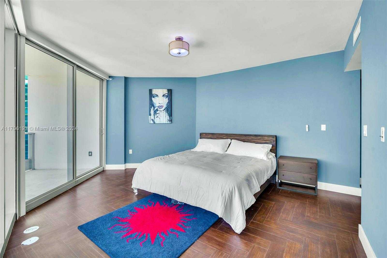 Small Image of 200 BISCAYNE BOULEVARD WAY #4202, Miami Number 13
