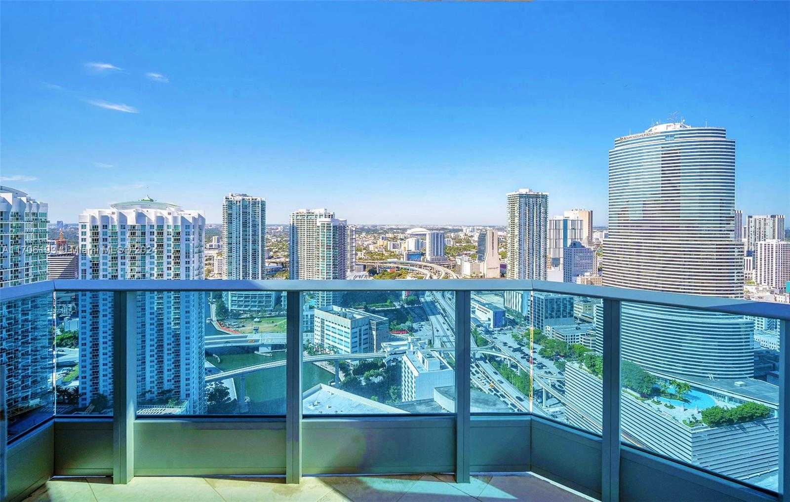 Small Image of 200 BISCAYNE BOULEVARD WAY #4202, Miami Number 19
