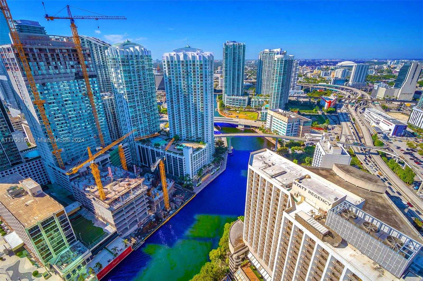 Small Image of 200 BISCAYNE BOULEVARD WAY #4202, Miami Number 20
