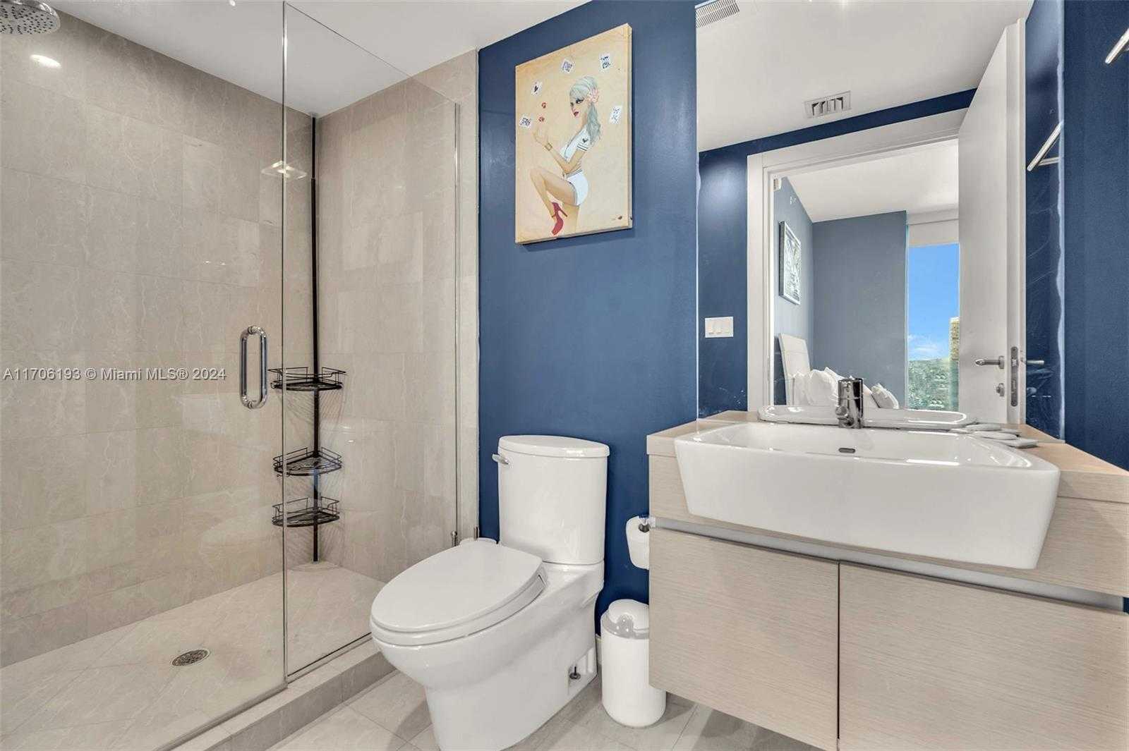 Small Image of 200 BISCAYNE BOULEVARD WAY #4202, Miami Number 22