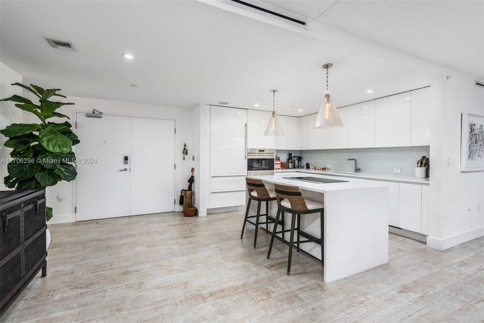 Small Image of 1201 20TH ST #304, Miami Beach Number 13