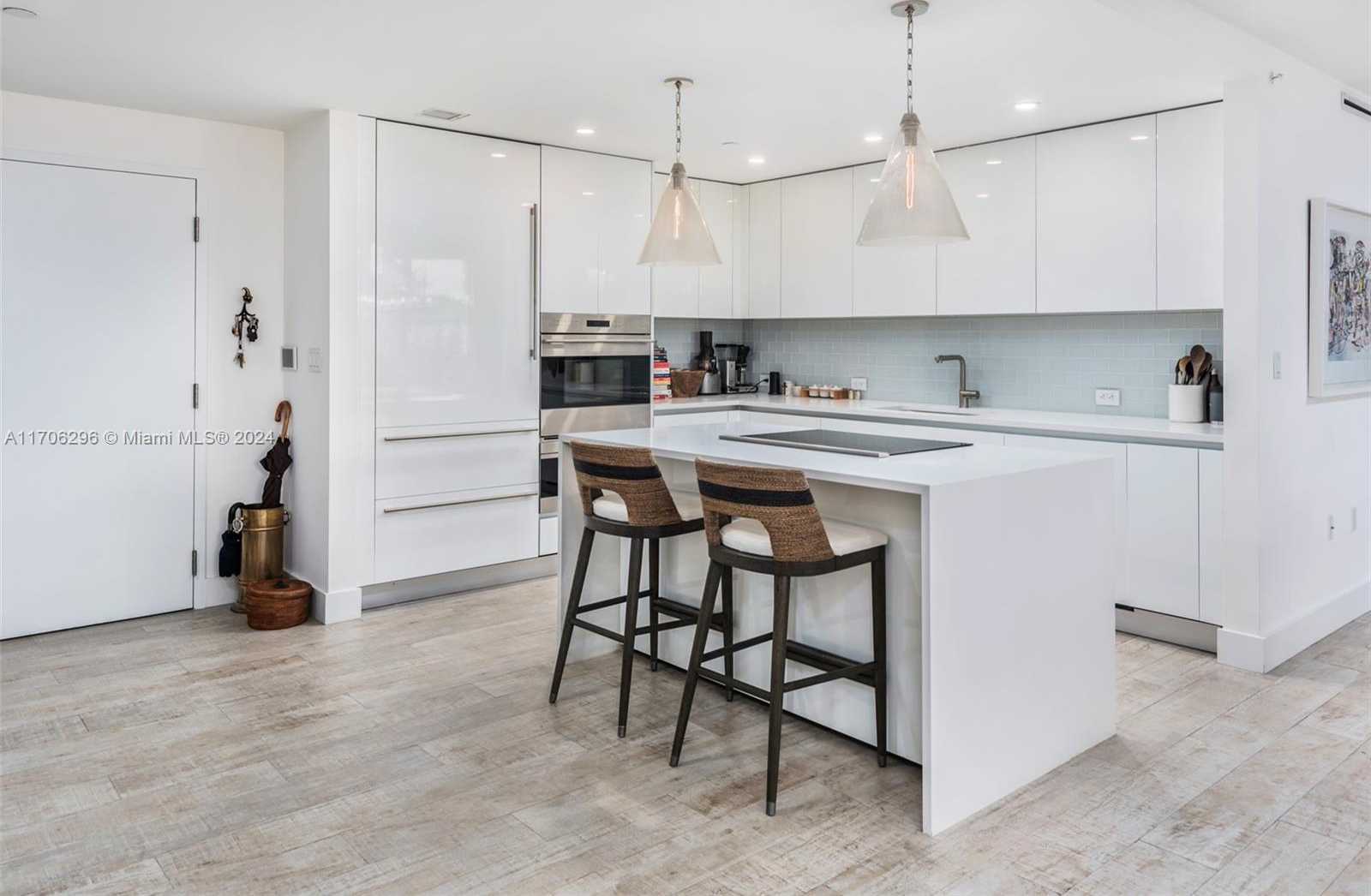 Small Image of 1201 20TH ST #304, Miami Beach Number 2