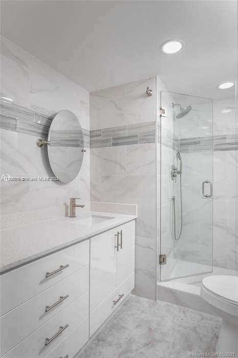 Small Image of 2700 WEST SUNRISE LAKES DR #103, Sunrise Number 4