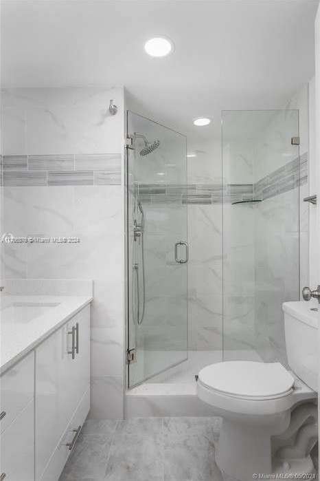 Small Image of 2700 WEST SUNRISE LAKES DR #103, Sunrise Number 5