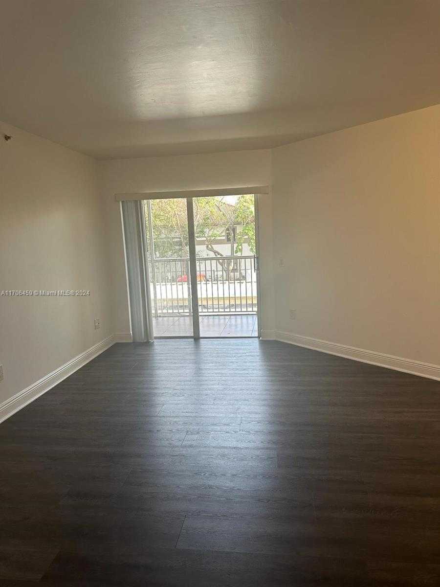 Small Image of 470 SOUTH PARK RD #7-207, Hollywood Number 5