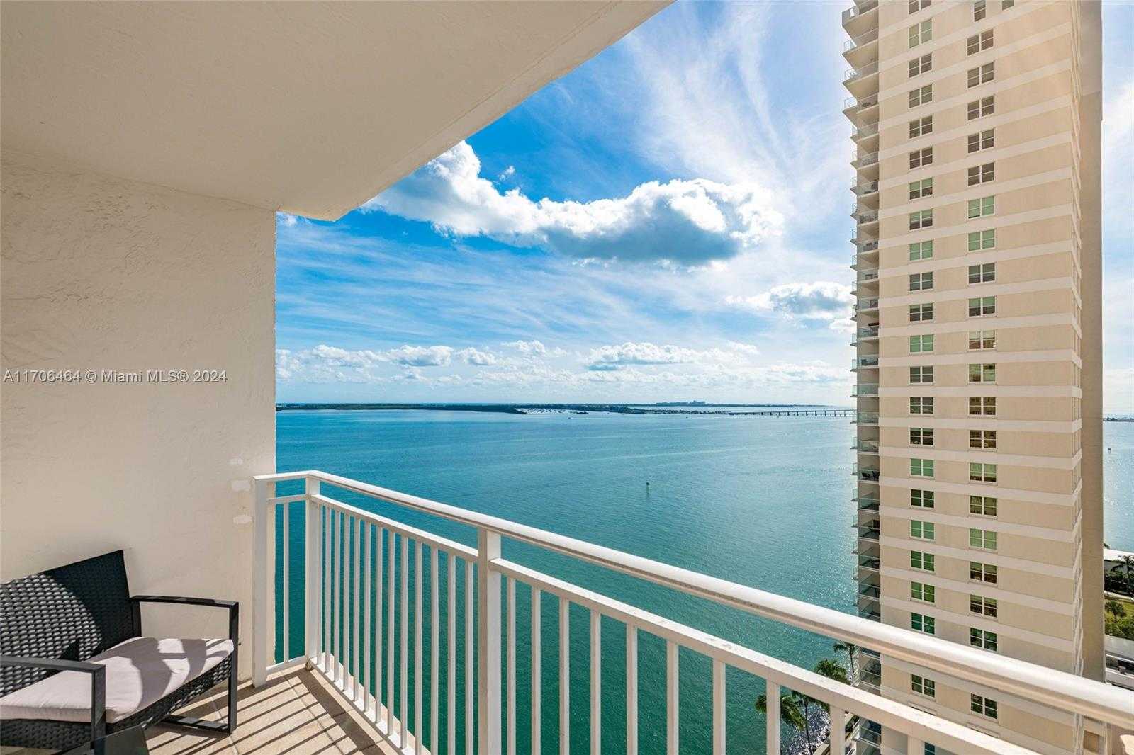 Small Image of 770 CLAUGHTON ISLAND DR #1914, Miami Number 27