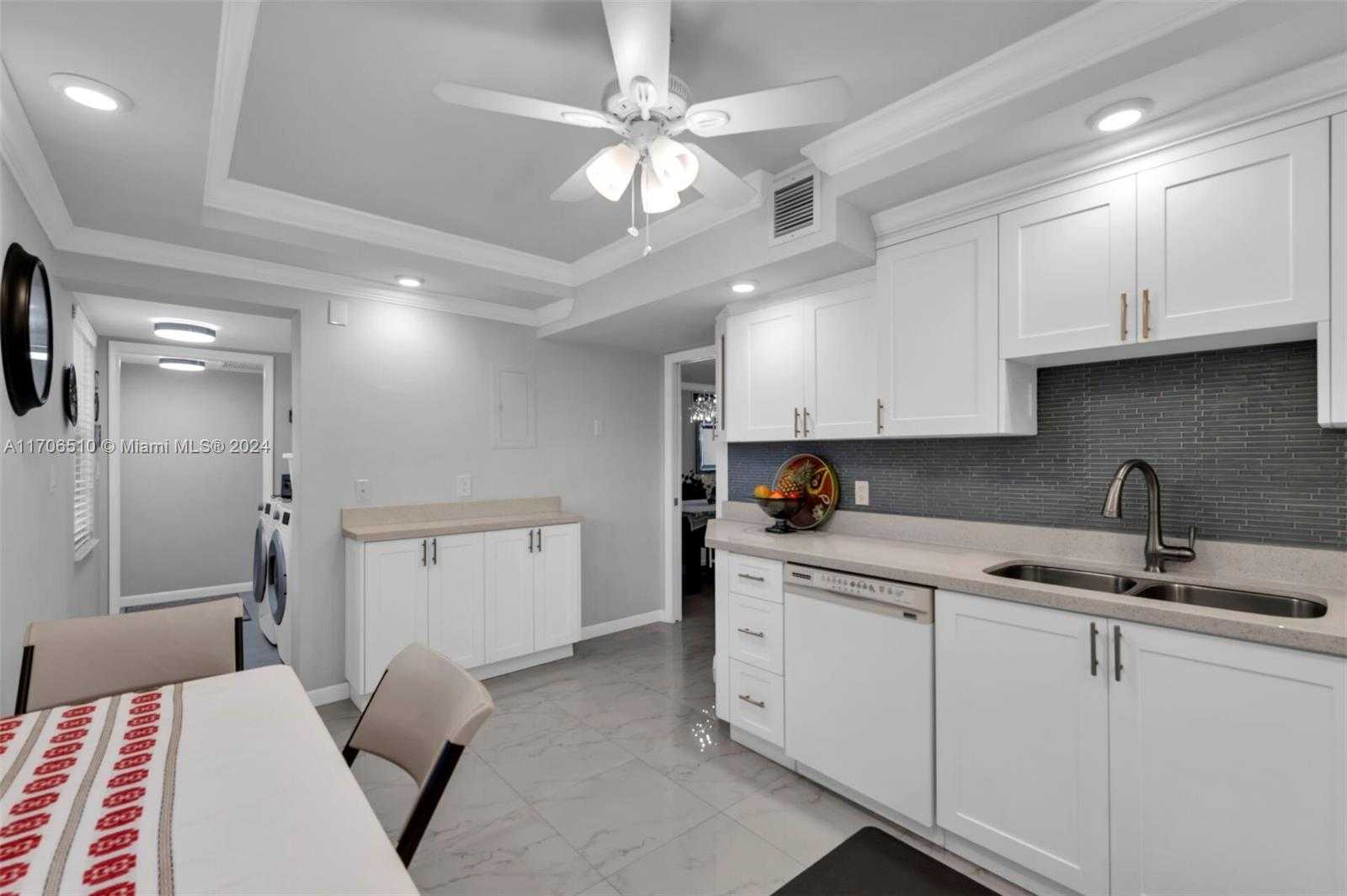 Small Image of 821 CYPRESS BLVD #304, Pompano Beach Number 13