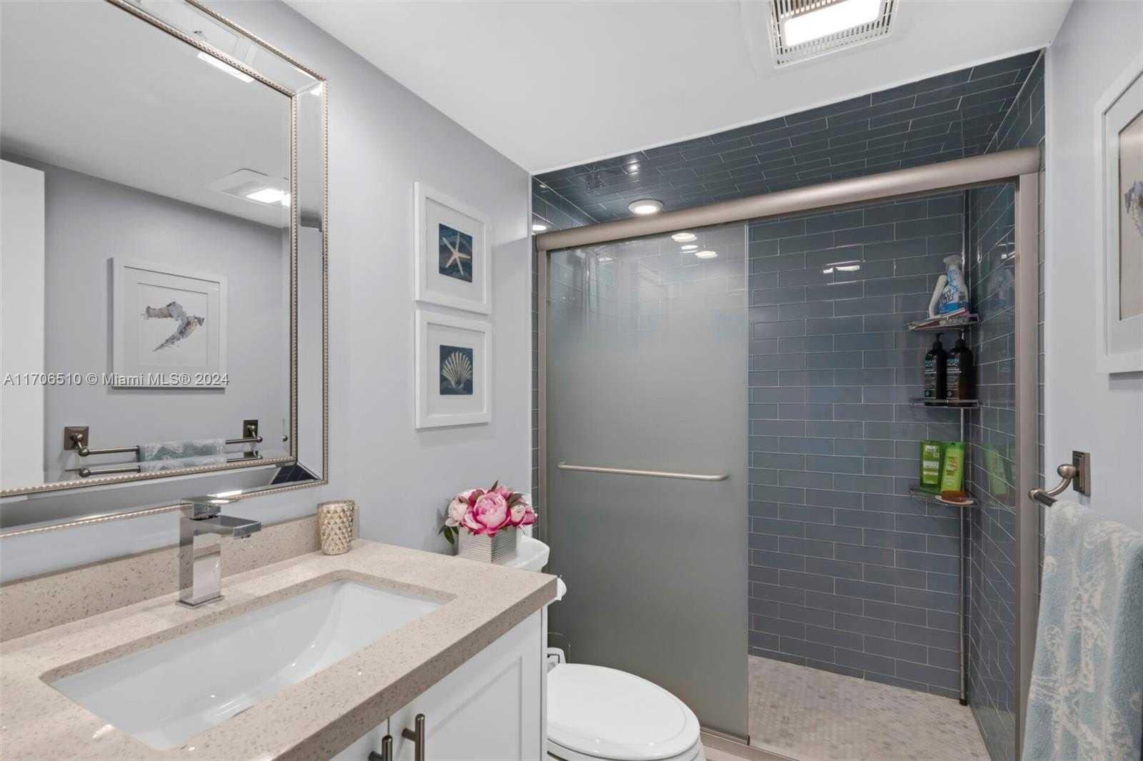 Small Image of 821 CYPRESS BLVD #304, Pompano Beach Number 18