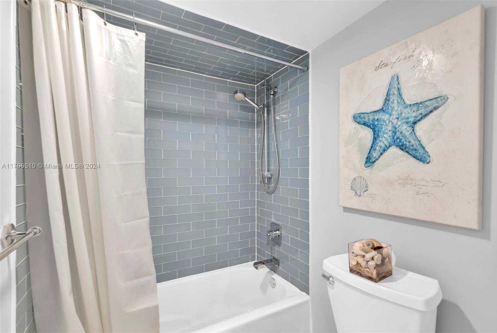 Small Image of 821 CYPRESS BLVD #304, Pompano Beach Number 23