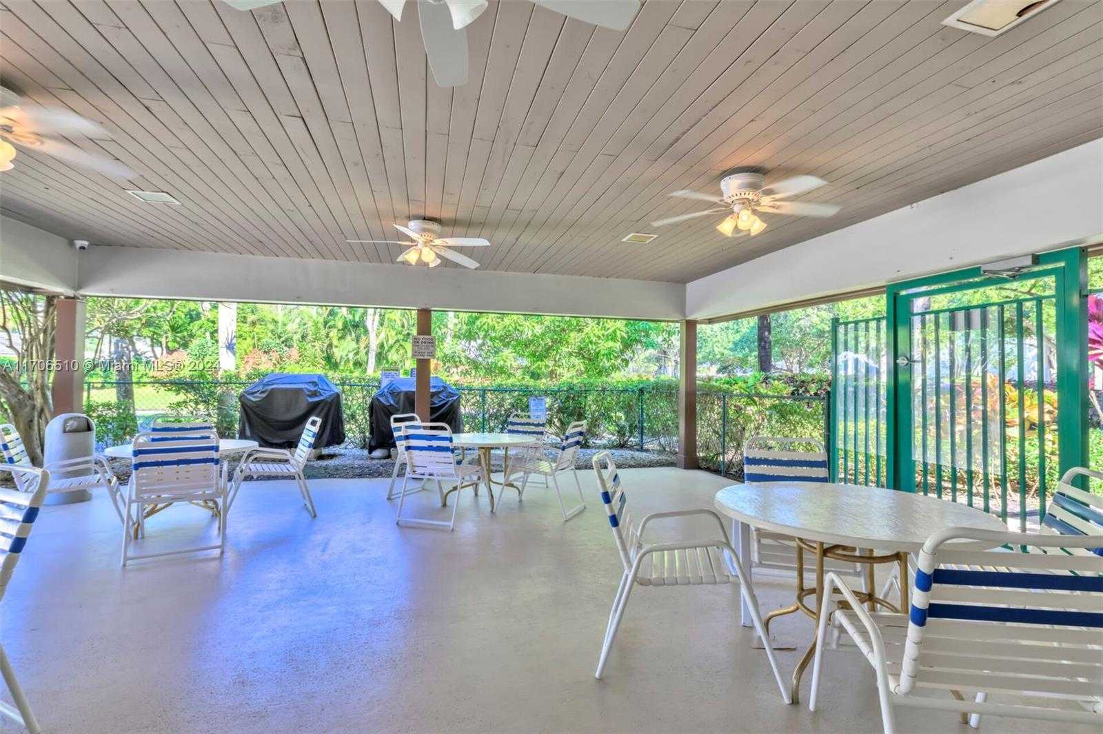 Small Image of 821 CYPRESS BLVD #304, Pompano Beach Number 34