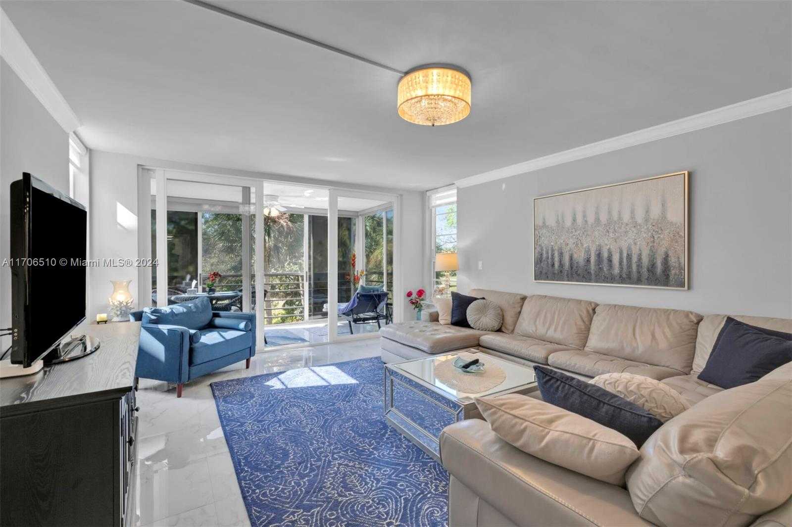 Small Image of 821 CYPRESS BLVD #304, Pompano Beach Number 4