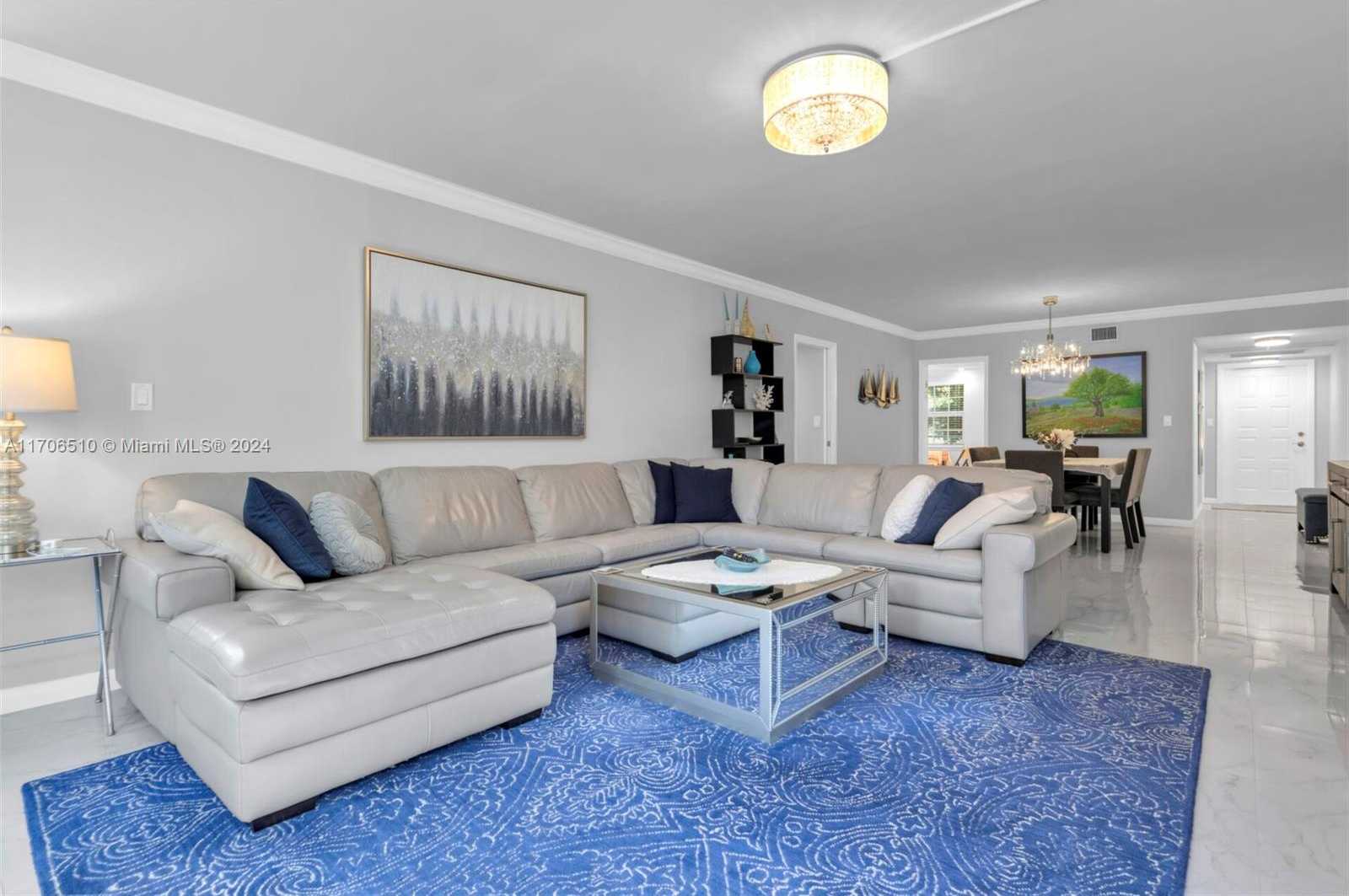 Small Image of 821 CYPRESS BLVD #304, Pompano Beach Number 5
